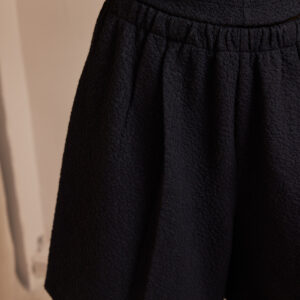 Bermuda ALLURE Black textured